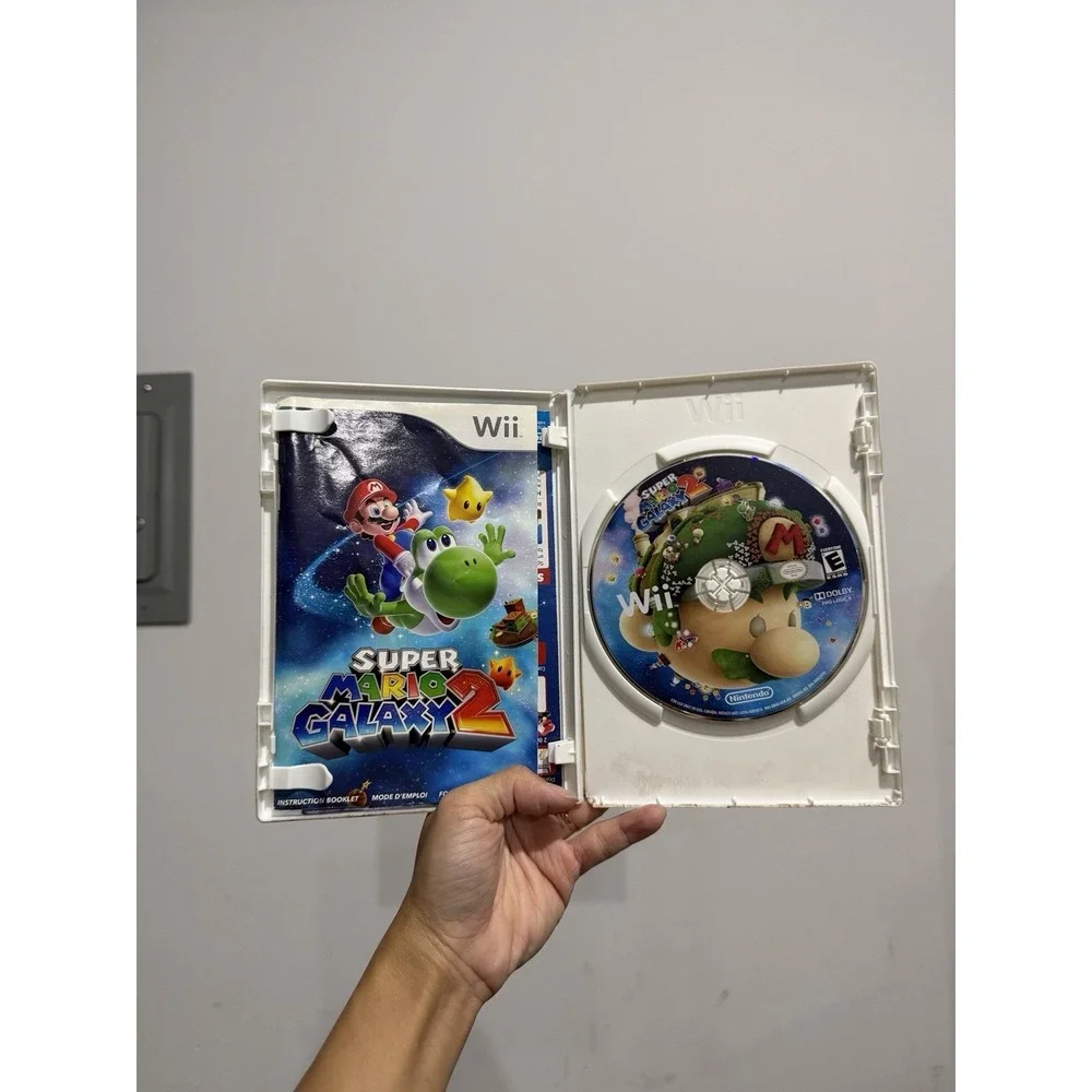 Super Mario Galaxy 2 Nintendo Wii CIB Complete w/ Manual - Damaged Case